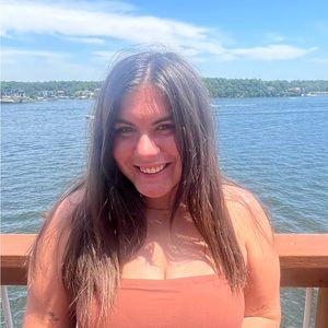 Meet your Posher, Gabrielle